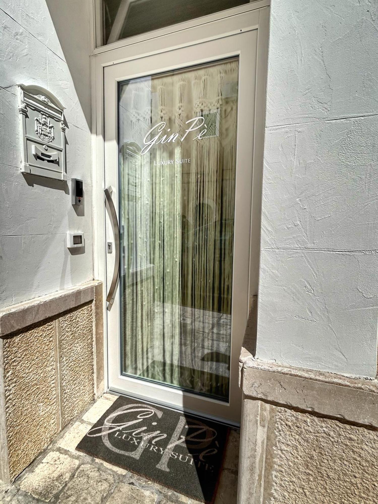 Ginpe Luxury Suite Monopoli Exterior foto